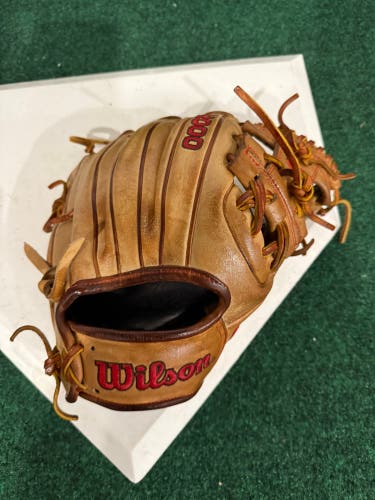 Wilson RH Infield A2000 1786 Baseball Glove 11.5" (Used)
