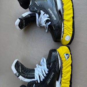 Bauer Supreme Shadow Hockey Skates 7 (Used)