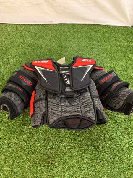 Youth OSFA CCM Extreme Flex E2.5 Goalie Chest Protector (Used)