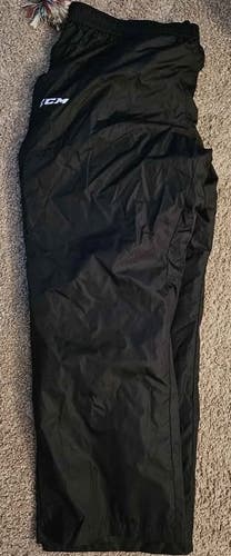 CCM Women's Coach/Skate Pants - XL (New)