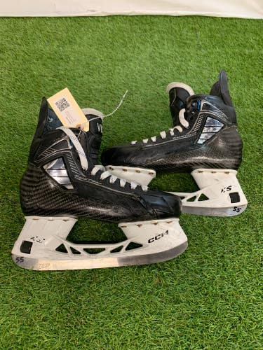 Senior True SVH Hockey Skates 9 (Used)
