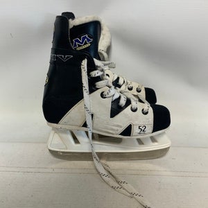 Used MOITIV 52 SERIES Senior Hockey Skate Senior 4 11823-S000032893