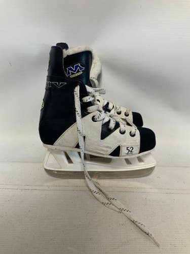Used MOITIV 52 SERIES Senior Hockey Skate Senior 4 11823-S000032893