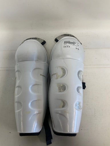 Used Easton SYNERGY 100 Junior Shin Guards White 10" 11823-S000032890