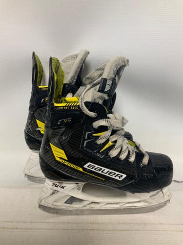 Used Bauer SUPREME M4 Junior Hockey Skate Junior 01 11823-S000032878