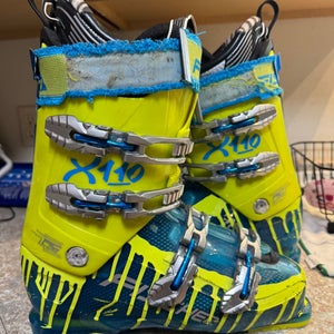 29.5 Fischer X110 Downhill Ski Boots 110 Medium Flex (Used) 290 29 29.5