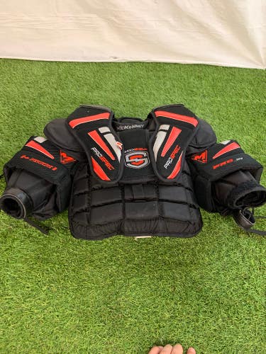 Junior Small Mckenney Pro Spec Goalie Chest Protector (Used)