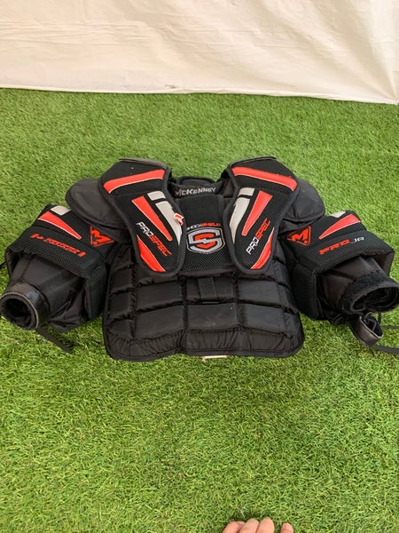 Junior Small Mckenney Pro Spec Goalie Chest Protector (Used)