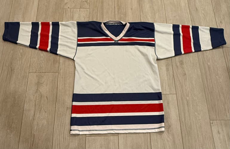 Hockey Jersey - Reversible Sherwood Player Stock