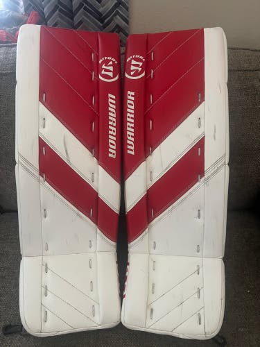 26"  Warrior Goalie Leg Pads (Used)