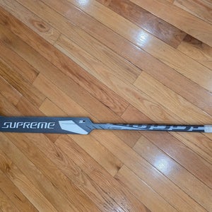 Intermediate Bauer Supreme 3S Pro Regular Goalie Stick 23" Paddle (Used)
