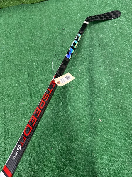 Junior CCM Jetspeed FT6 Pro Hockey Stick Right Handed P28 (Used)