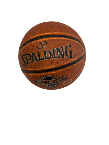 Used Spalding NEVER FLAT Basketball Adult Indoor 11692-S000138820