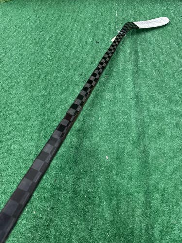 Senior Other Pro Blackout Hockey Stick Left Hand P88 Pro Stock (Used)