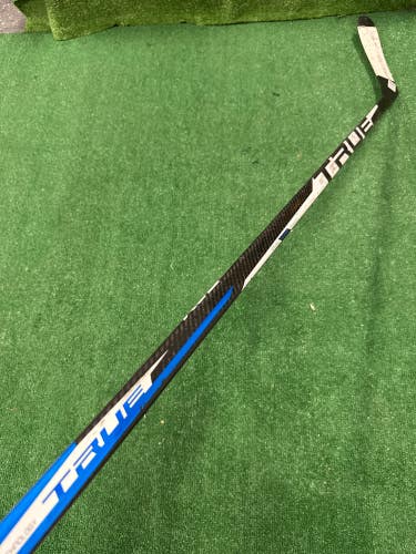Senior True XC9 ACF Hockey Stick Left Hand (Used)