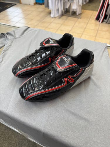 Mitre Valhalla II Soccer Cleats - Size 5.5