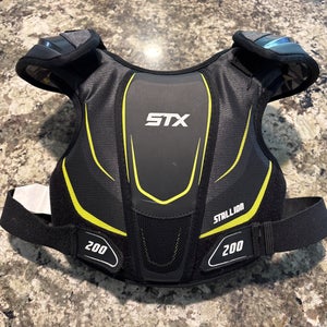 Youth Small STX Stallion 200 Shoulder Pads (Used)