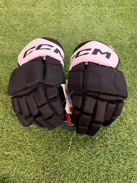 Black Senior CCM HGJSCHLPP Gloves 14" (New)