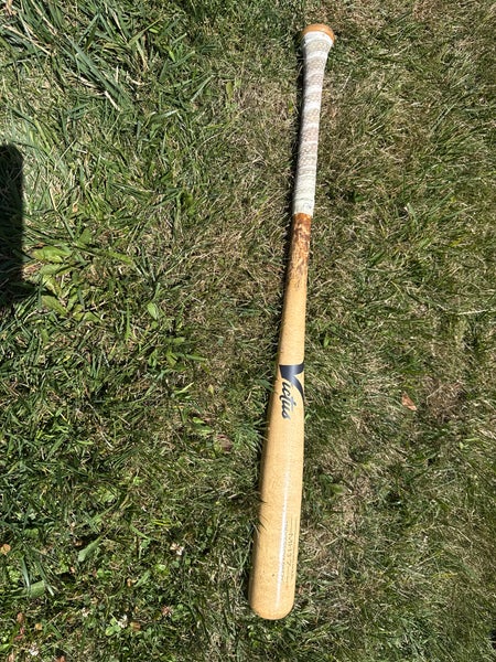 Victus MH17 Birch BBCOR Certified Bat (-3) 29 oz 32" (Used)