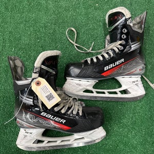Intermediate Bauer Vapor X LTX Pro Hockey Skates Regular Width 6.5 (Used)