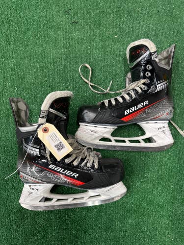 Intermediate Bauer Vapor X LTX Pro Hockey Skates Regular Width 6.5 (Used)