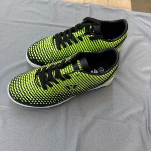 Vizari Force TF Soccer Cleats - Size 3.5