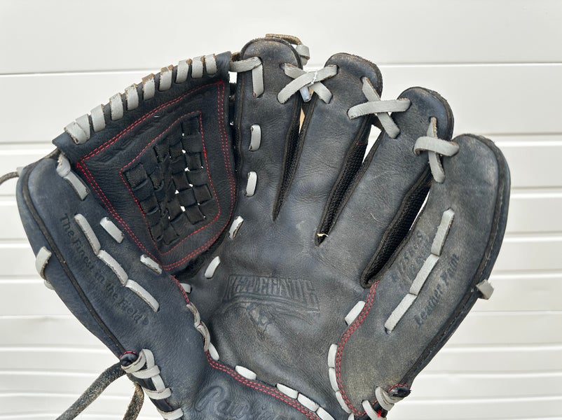 Black Rawlings Renegade RH Infield Baseball Glove 12.5" (Used)