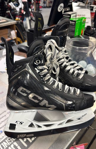 size 8 CCM Tacks XF Pro Senior ice Hockey Skates senior adult sr