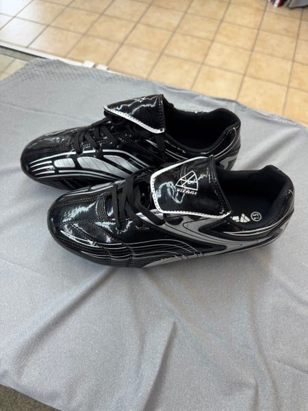 Vizari Striker FG Soccer Cleats - Size 7.5