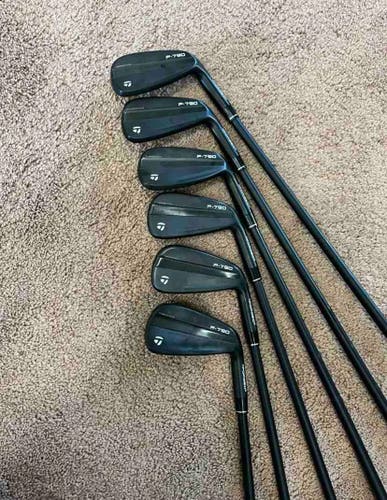Men's 2024 TaylorMade Right Handed Clubs (Full Set) 7 Pieces (New)