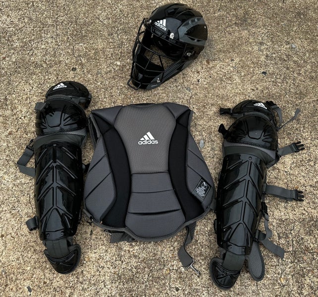 Intermediate Adidas Catcher's Captain Combo Catcher's Set (New)