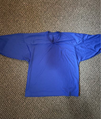 Blue Men's Large CCM Jersey (Used)
