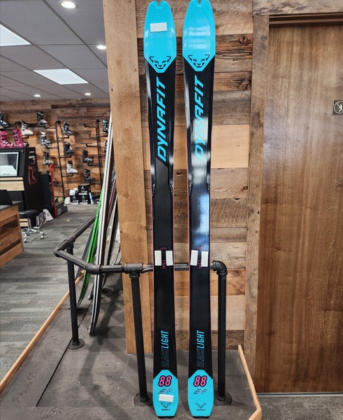 Women's 2024 Dynafit 165 cm Alpine Touring Blacklight Skis Without Bindings (New)
