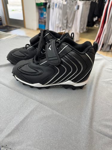 Youth/Kids Football Cleats - Size 1