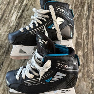 True Catalyst 7X4 Goalie Skates size 4.5 R