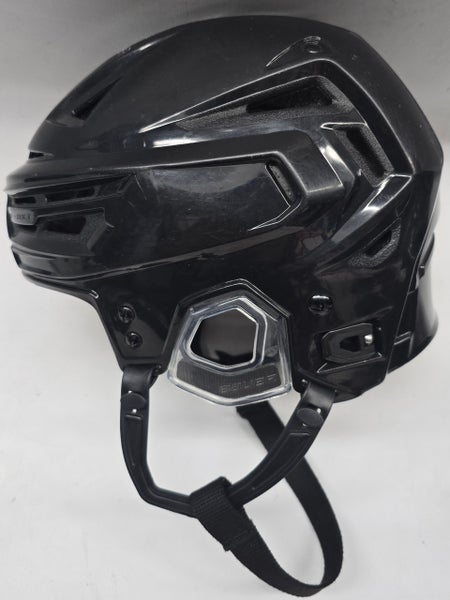BAUER REAKT 150 PRO STOCK HOCKEY HELMET BLACK SMALL NEW (13412)