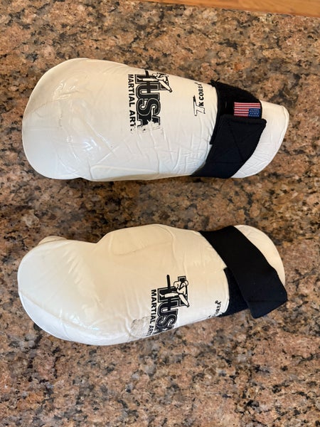 Martial arts hand pads