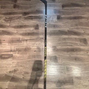 CCM Pro Stock AS-VI Pro LH 75 Flex P28 Refurbished
