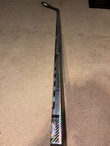 Senior Bauer Twitch Left Hand Hockey Stick P92  (New)