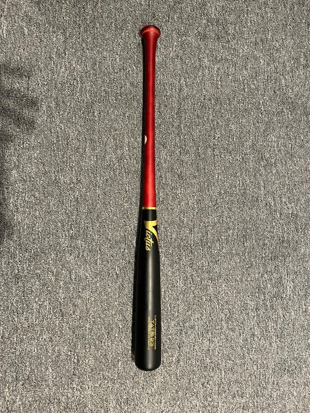 Victus Tatis 23 Pro Reserve Maple baseball bat