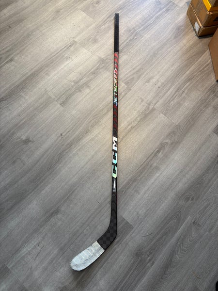 Senior CCM JetSpeed FT5 Pro Right Handed Hockey Stick P28 Pro Stock (Used)