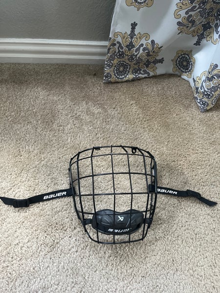 Large Bauer True Vision Black Cage