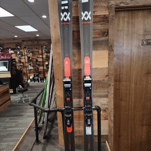 2023 177 cm Volkl M5 Mantra Skis With Bindings (Used)