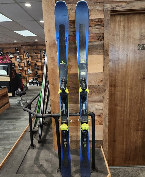 2023 169 cm Salomon XDR Skis With Bindings (Used)