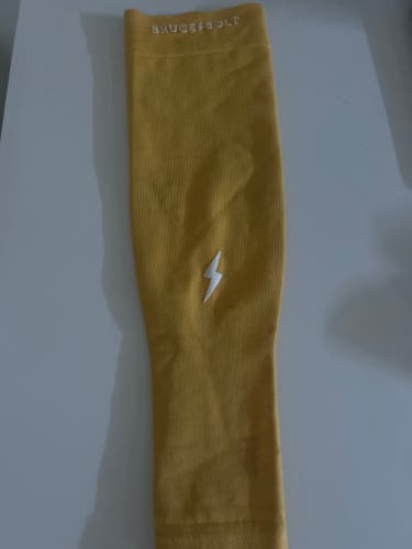 Bruce bolt arm sleeve
