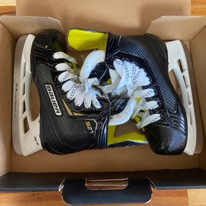 Bauer Supreme S27 Hockey Skates Regular Width 11.5 (Used)