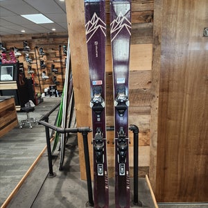2023 159 cm Salomon QST Lumen 99 Skis With Bindings (Used)