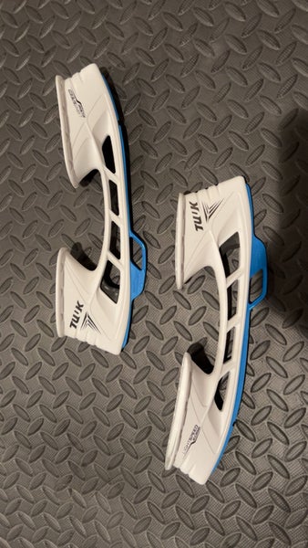 Bauer Skate Tuuk