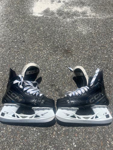 CCM JetSpeed FT675 Hockey Skates Regular Width 7.5 (Used)
