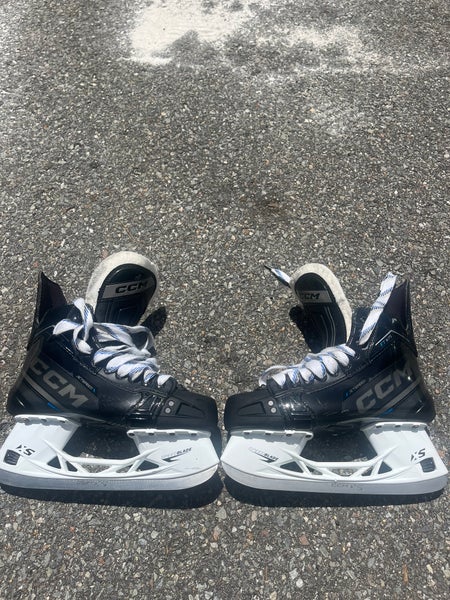 CCM JetSpeed FT675 Hockey Skates Regular Width 7.5 (Used)